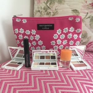 Clinique 6- Piece Bundle (gift with purchase)